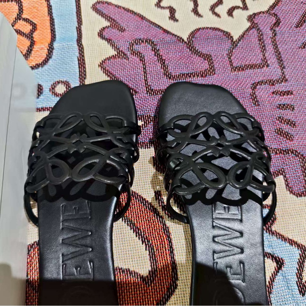 Loewe Black Sandals slippers - Picture 3 of 5